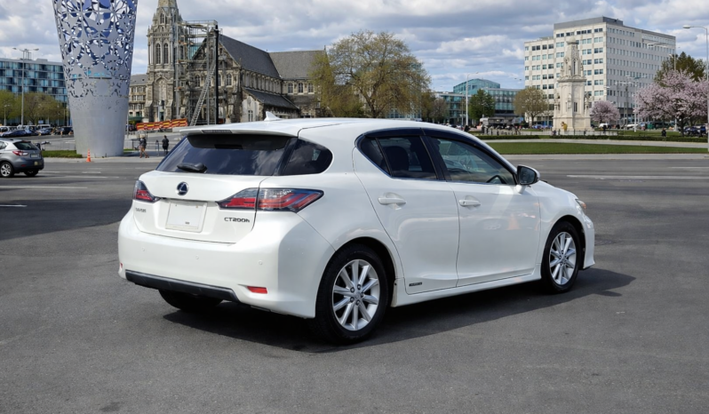 
								2012 Lexus CT200h Hybrid Hatchback full									